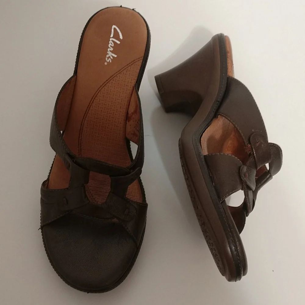 Clark's Brown Leather Wedges sz 8